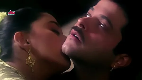 Показать Анил-Капур-Мадхури-Поцелуй-Бета --- Романтическая сценасвежие фильмы