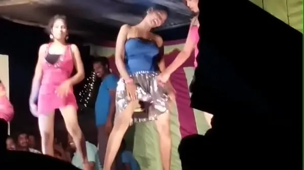 telugu nude sexy dance(lanjelu) HIGH Yeni Filmi göster
