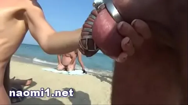 Εμφάνιση piss and multi cum on a swinger beach cap d'agde φρέσκων ταινιών
