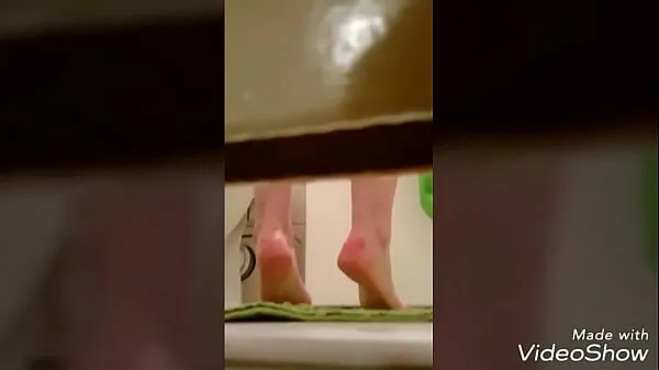 Mutass Voyeur twins shower roommate spy friss filmet