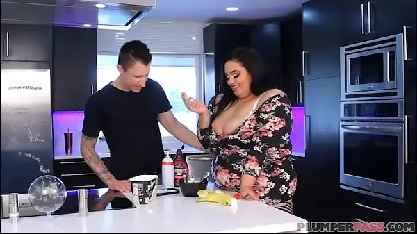 Show Lovely Nirvana Lust Makes a Mess Cream Sundae and Cock fresh Movies