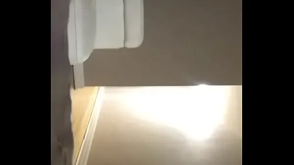 Vis Periscope video 1: black shaking her ass nye film