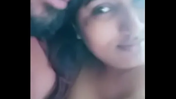 Εμφάνιση Swathi naidu romance with boy on bed φρέσκων ταινιών