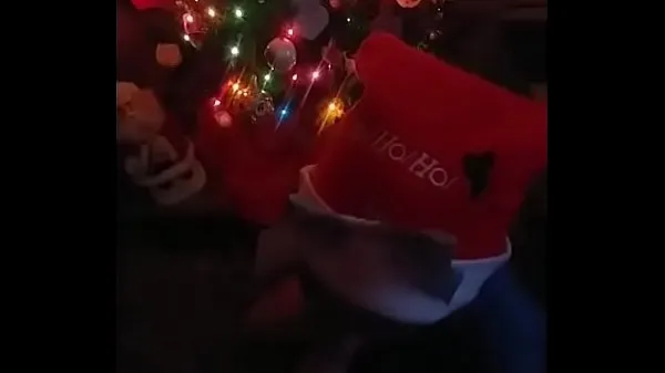 Show GIVING SANTA A WELL DESERVED BLOWJOB fresh Movies