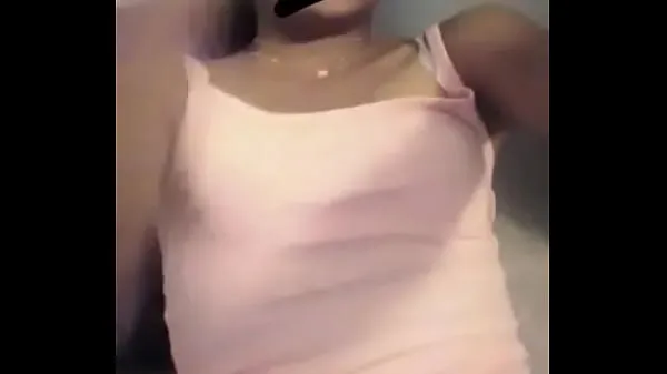 Vis 18 year old girl tempts me with provocative videos (part 1 nye film