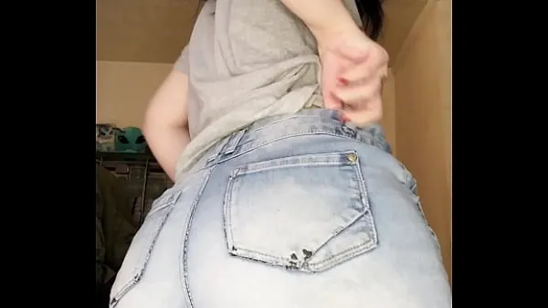 E-girl tails showing ass and pussy개의 최신 영화 표시