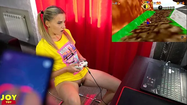 Letsplay Retro Game With Remote Vibrator in My Pussy - OrgasMario By Letty Black تازہ فلمیں دکھائیں