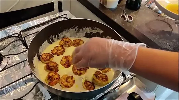 Shrimp in cheese sauceneue Filme anzeigen