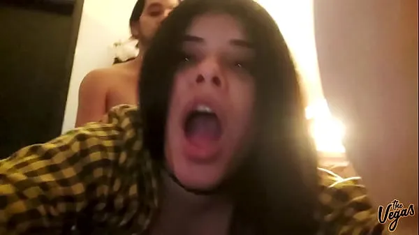 Mutass My step cousin lost the bet so she had to pay with pussy and let me record! follow her on instagram friss filmet