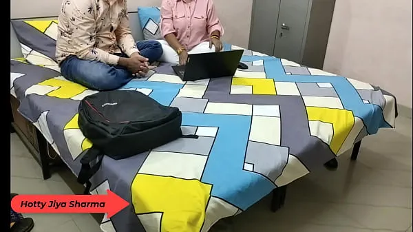 Hiển thị Hotty jiya sharma fucked hard by her boyfriend in her hostel room with load moaning l Clear hindi voice l With dirty talk Phim mới