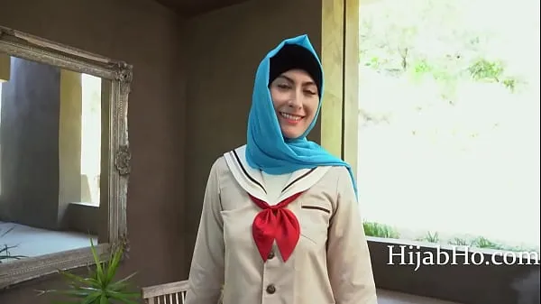 Tampilkan Teaching A Girl In Hijab How To Fuck Film baru