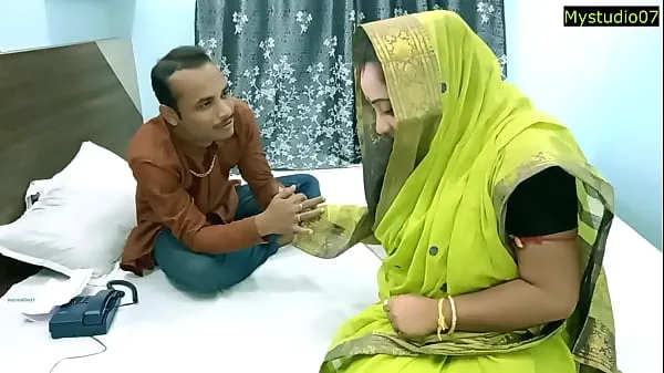 Mutass Indian hot wife need money for husband treatment! Hindi Amateur sex friss filmet