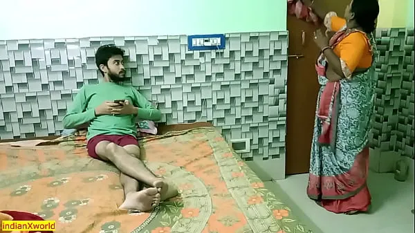Pokaż Indian teen boy fucking with hot beautiful maid Bhabhi! Uncut homemade sexnowe filmy