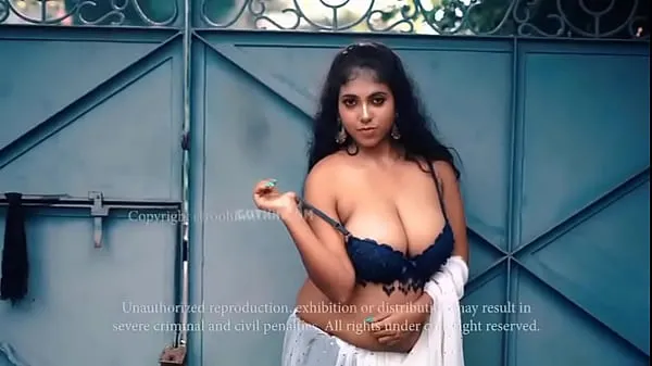 Näytä Desi Hot Bhabhi Roohi 17 – Naari Magazine Hot Beauty Modelling tuoretta elokuvaa