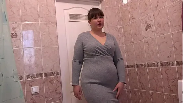 Pokaż The fat mom stuffed her girlfriend's panties into her hairy pussy and went home with them. Masturbation with underwear and panty sniffingnowe filmy