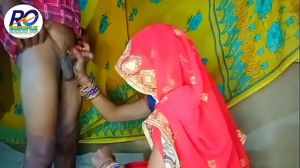 Εμφάνιση Desi village bhabhi saree removing finger karke jordaar chudai φρέσκων ταινιών