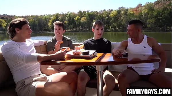 Toon Step daddies foursome fuck gay step sons on a boat trip nieuwe films