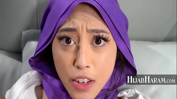 Vis First Night Alone With Boyfriend (Teen In Hijab)- Alexia Anders nye film