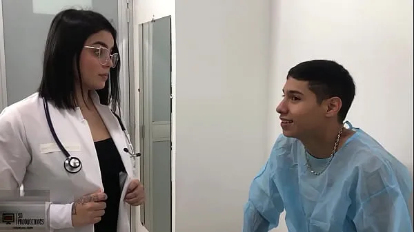 Show The doctor sucks the patient's dick, She says that for my treatment I must fuck her pussy FULL STORY fresh Movies