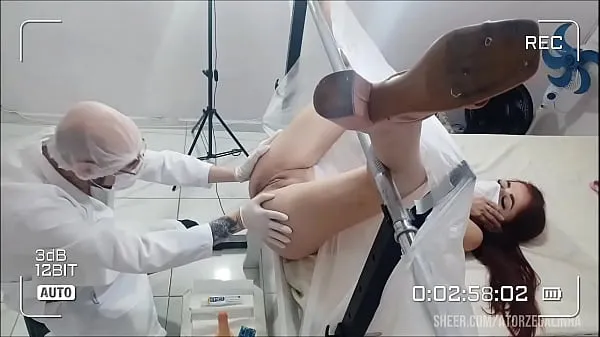 Prikaži Patient felt horny for the doctor svežih filmov