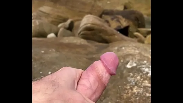 Mostrar Big Aussie cock at werrong nude beach filmes recentes