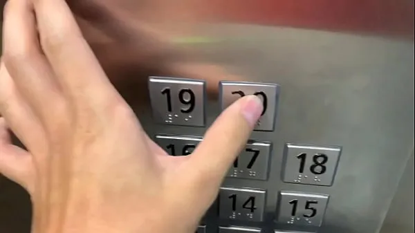 عرض Sex in public, in the elevator with a stranger and they catch us أفلام جديدة