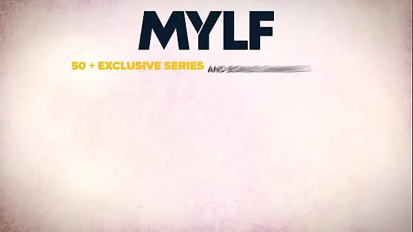 Vis Blonde Nurse Gets Caught Shoplifting Medical Supplies - Shoplyfter MYLF nye film